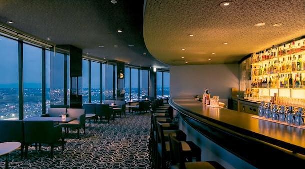 新横浜プリンスホテル｜トップ オブ ヨコハマ バーラウンジ
